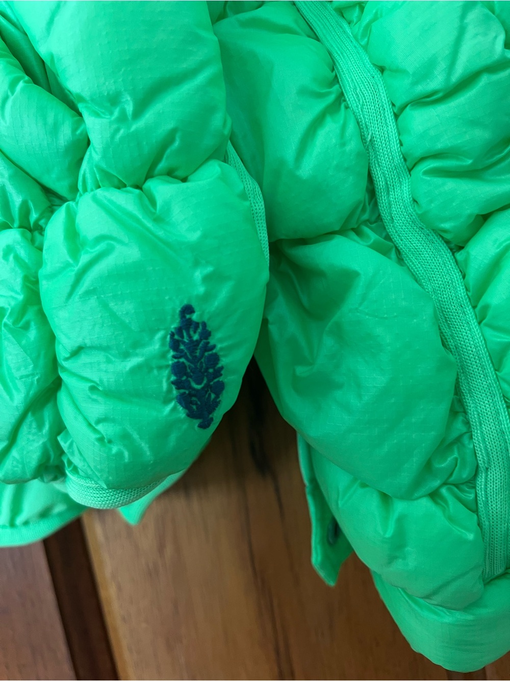 FP Movement Scrunchy Glossy Pippa Packable Puffer Jacket Size Small RT $228 - Picture 6 of 7